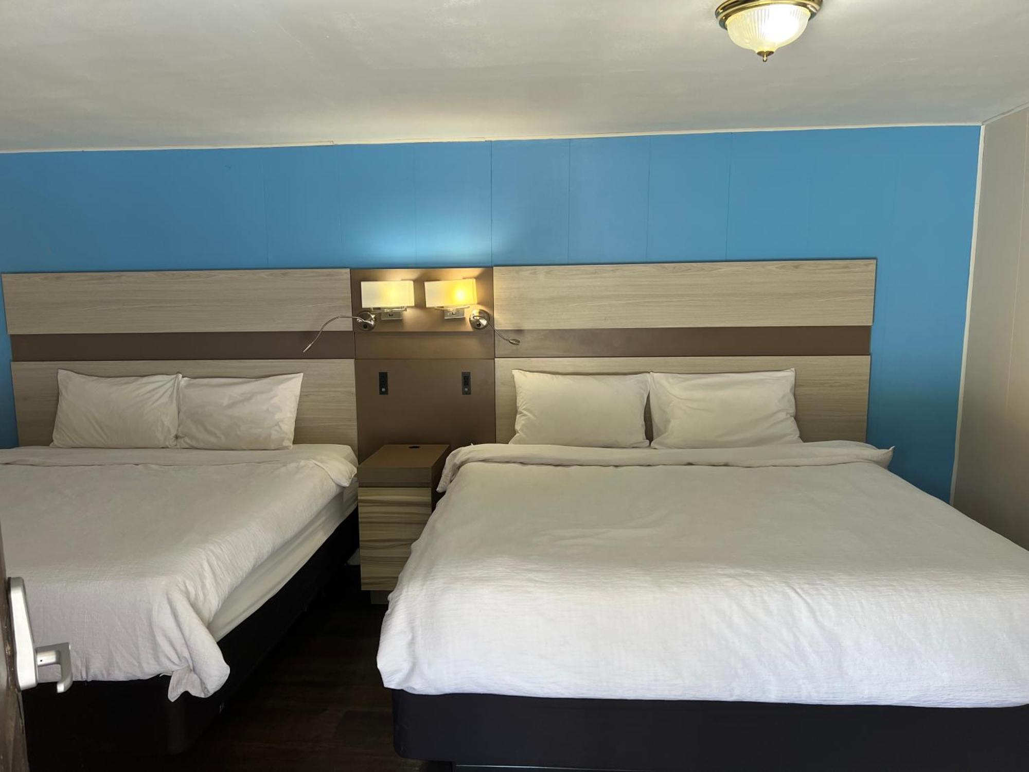 Shiloh Turbeville Inn & Suites-I95 מראה חיצוני תמונה